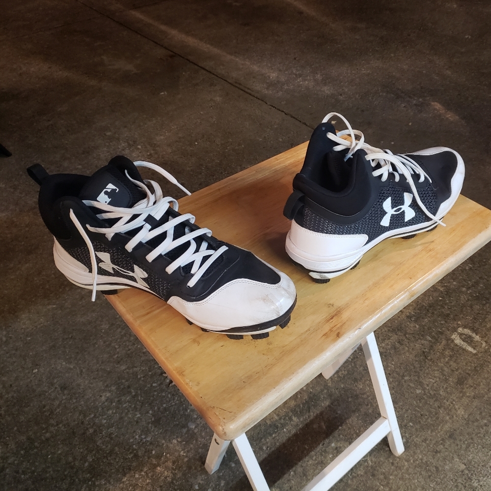 Under Armour baseball cleats